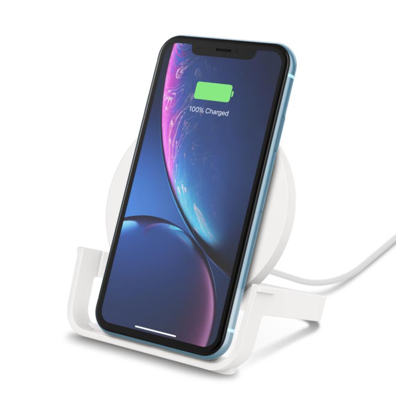 belkin-boostcharge-blanco-interior