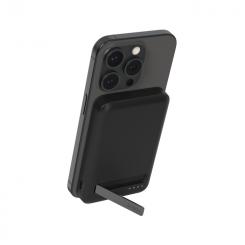 Belkin BoostCharge Pro Cargador inalámbrico Negro