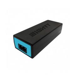 Eightt EC90 adaptador e inversor de corriente Universal 90 W Negro