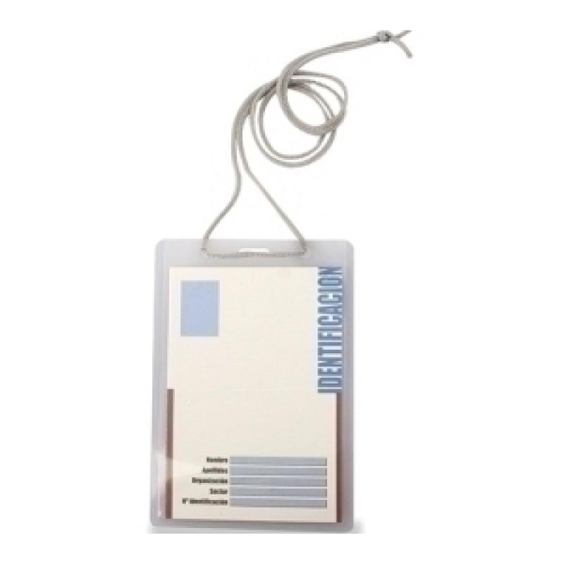 funda-distintivo-iberplas-pvc-200µ-plnjcon-cordon-ajustable-90x132mm-paquete-de-50