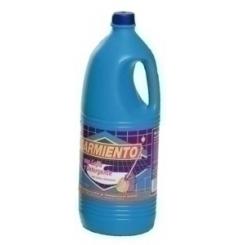 Lejia Sarmiento Deterlejia Con Detergente 2 Litros botella azul