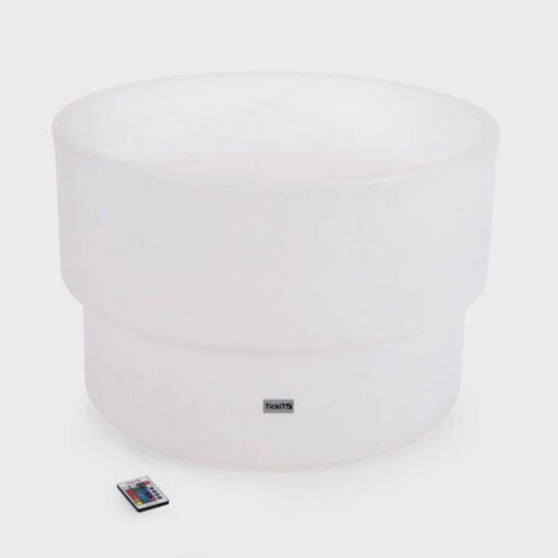 mesa-de-agua-sensorial-con-luz