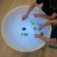 mesa-de-agua-sensorial-con-luz