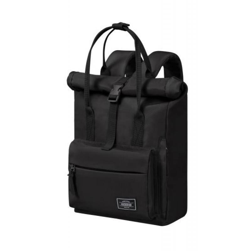 Mochila Urban Grove de American Tourister/Samsonite. Con dos bolsillos delanteros y uno trasero, asas superiores. Medidas: 250x200x360mm. Color negro