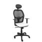silla-piqueras-y-crespo-alocen-brazos-regulables-cabecero-fijo-malla-negro-y-asiento-similpiel-blanco