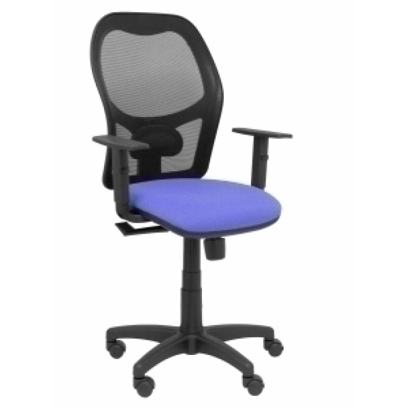silla-piqueras-y-crespo-alocen-brazos-regulables-mecanismo-sincro-refuerzo-lumbar-ruedas-nylon-respaldo-malla-negra-transpirable-y-asiento-tapizado-bali-azul-claro