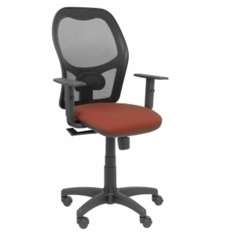 silla-piqueras-y-crespo-alocen-brazos-regulables-mecanismo-sincro-refuerzo-lumbar-ruedas-nylon-respaldo-malla-negra-transpirable-y-asiento-tapizado-bali-marron