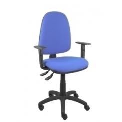 Silla Piqueras Y Crespo Ayna S Con Brazos Y Altura Regulables Ruedas De Nylon Mecanismo Asincro Asiento Y Respaldo Tapizado Bali Azul Claro