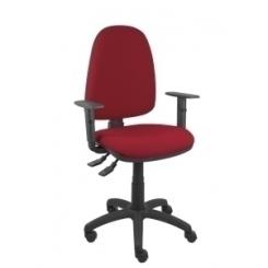Silla Piqueras Y Crespo Ayna S Con Brazos Y Altura Regulables Ruedas De Nylon Mecanismo Asincro Asiento Y Respaldo Tapizado Bali Granate