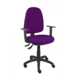 Silla Piqueras Y Crespo Ayna S Con Brazos Y Altura Regulables Ruedas De Nylon Mecanismo Asincro Asiento Y Respaldo Tapizado Bali Morado