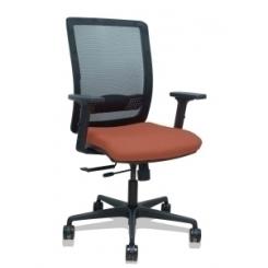 Silla Piqueras Y Crespo Haches Brazos 2D Regulables Mecanismo Sincro Con Traslack Apoyo Lumbar Respaldo Malla Negra Y Asiento Tapizado Bali Marron