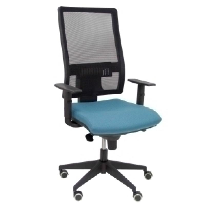 silla-piqueras-y-crespo-horna-brazos-regulables-mecanismo-sincro-altura-y-apoyo-lumbar-regulable-rueda-parquet-respaldo-malla-negra-transpirable-y-asiento-tapizado-bali-azul-cielo