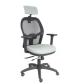 silla-piqueras-y-crespo-jorquera-brazos-3d-y-cabecero-regulables-mecanismo-sincro-con-traslack-ruedas-parquet-respaldo-de-malla-negra-y-asiento-tapizado-bali-gris-claro