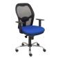 silla-piqueras-y-crespo-jorquera-brazos-regulables-mecanismo-sincro-ruedas-nylon-respaldo-de-malla-negra-base-cromada-y-asiento-tapizado-bali-azul