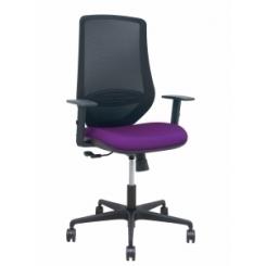 Silla Piqueras Y Crespo Mardos Brazos Regulables Ergonomica Mecanismo Basculante Respaldo Malla Negra Asiento Tapizado Bali Morado