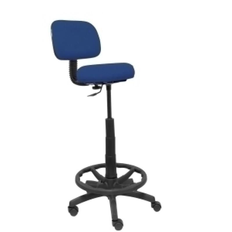 taburete-piqueras-y-crespo-llanos-ergomico-mecanismo-de-contacto-lama-regulable-en-altura-y-aro-reposapies-ruedas-de-nylon-asiento-y-respaldo-tapizados-bali-azul-marino